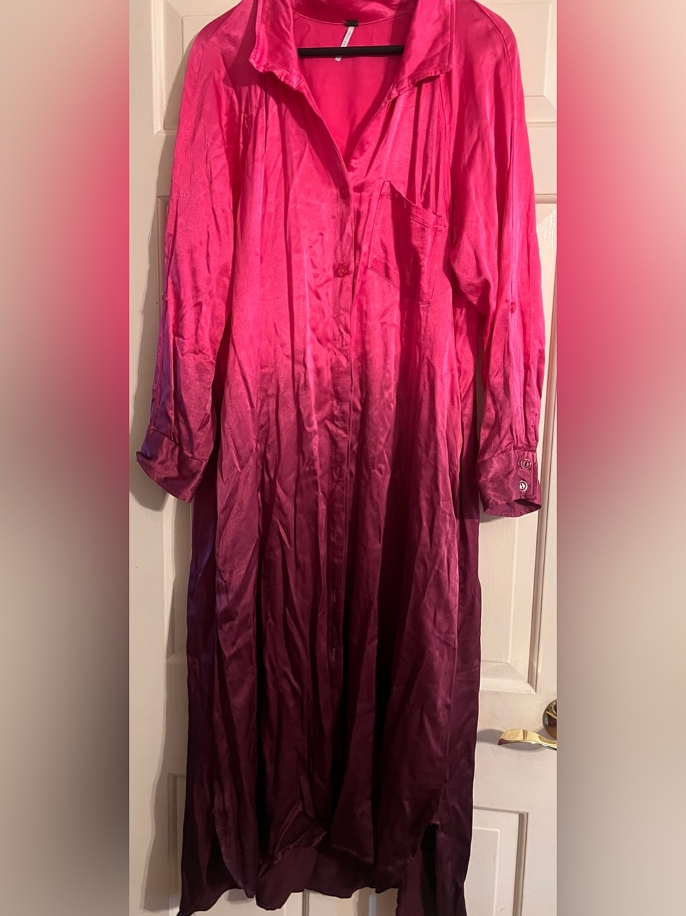Young fabulous broke Satin Ombre Button-Front Sleeper Shirt Dress Fuchsia pink m - Picture 3 of 8